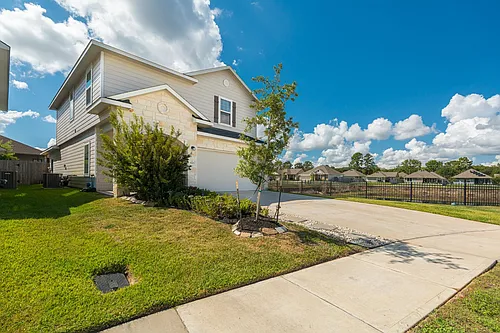 1123 Magnolia Branch Ln Photo 1