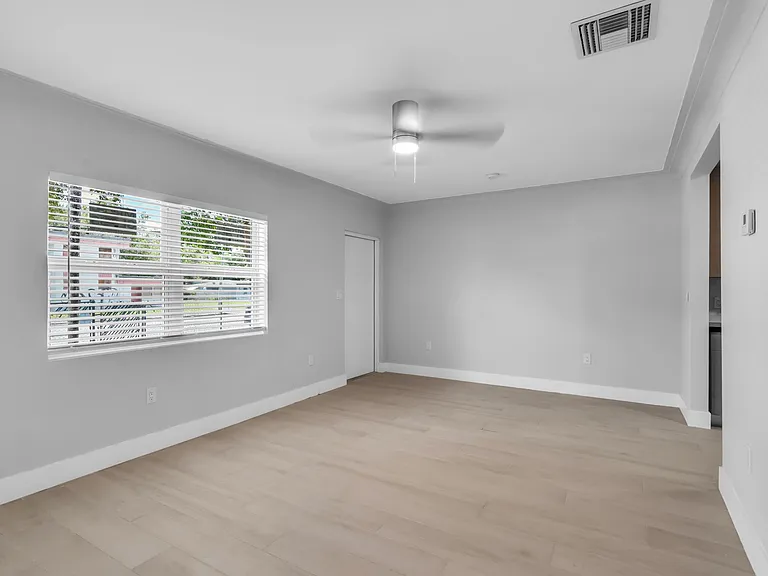 351 NE 82nd St #1 — Photo 11