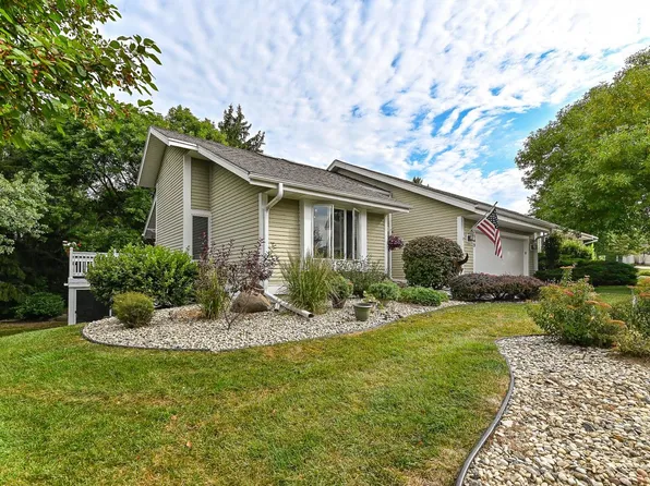 3149 Madison STREET, Waukesha, WI 53188