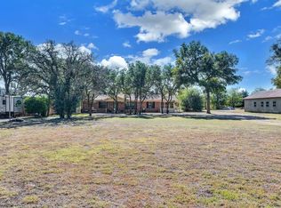 236 Overlook Rd, Valley Mills, TX 76689