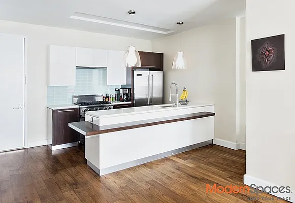 Rented by Modern Spaces | media 31