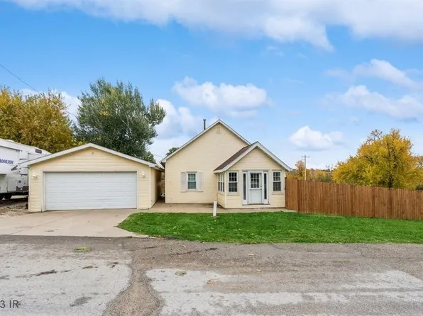 6712 Main St, Ira, IA 50127