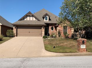 25336 Stonebridge Pkwy, Claremore, OK 74019