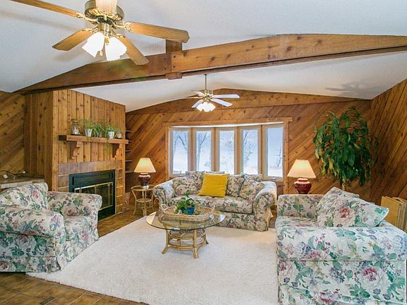 4th image of 5801 Moore Lake Dr W