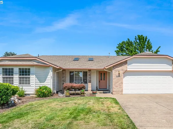 1691 NE Grandhaven St, McMinnville, OR 97128