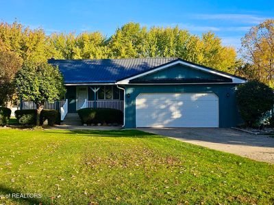 812 W Cass St, Saint Johns, MI, 48879