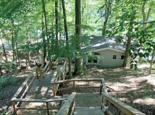1026 Taos Ln, Sugar Grove, OH