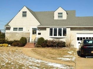 3659 Bernard Dr, Wantagh, NY