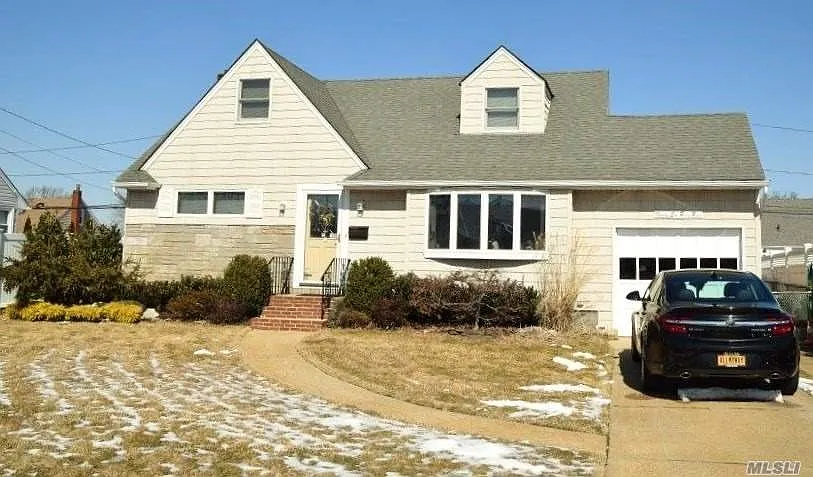 3659 Bernard Dr photo 1