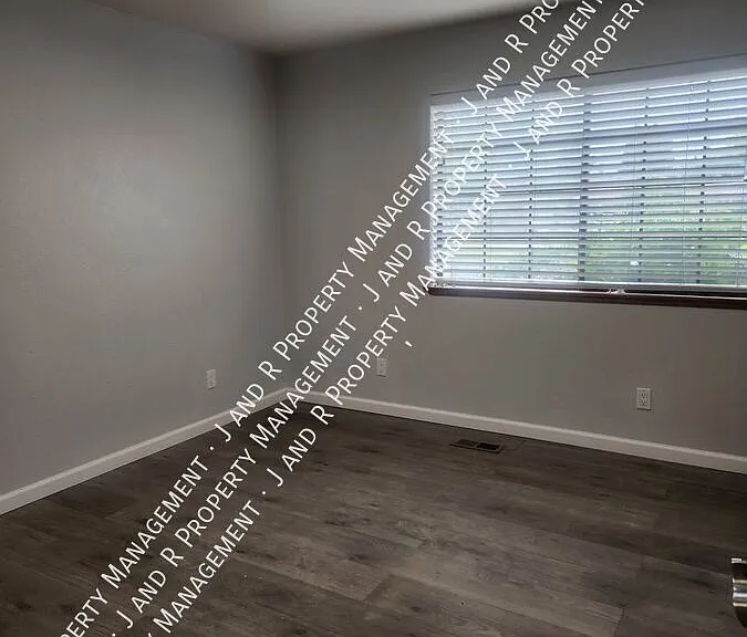 6709 Frates Way — Photo 19