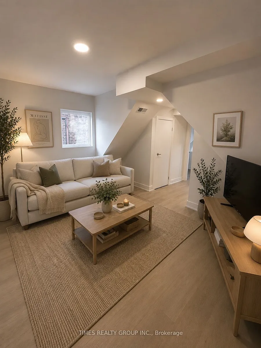 Building Photo - 137 Curzon St #3