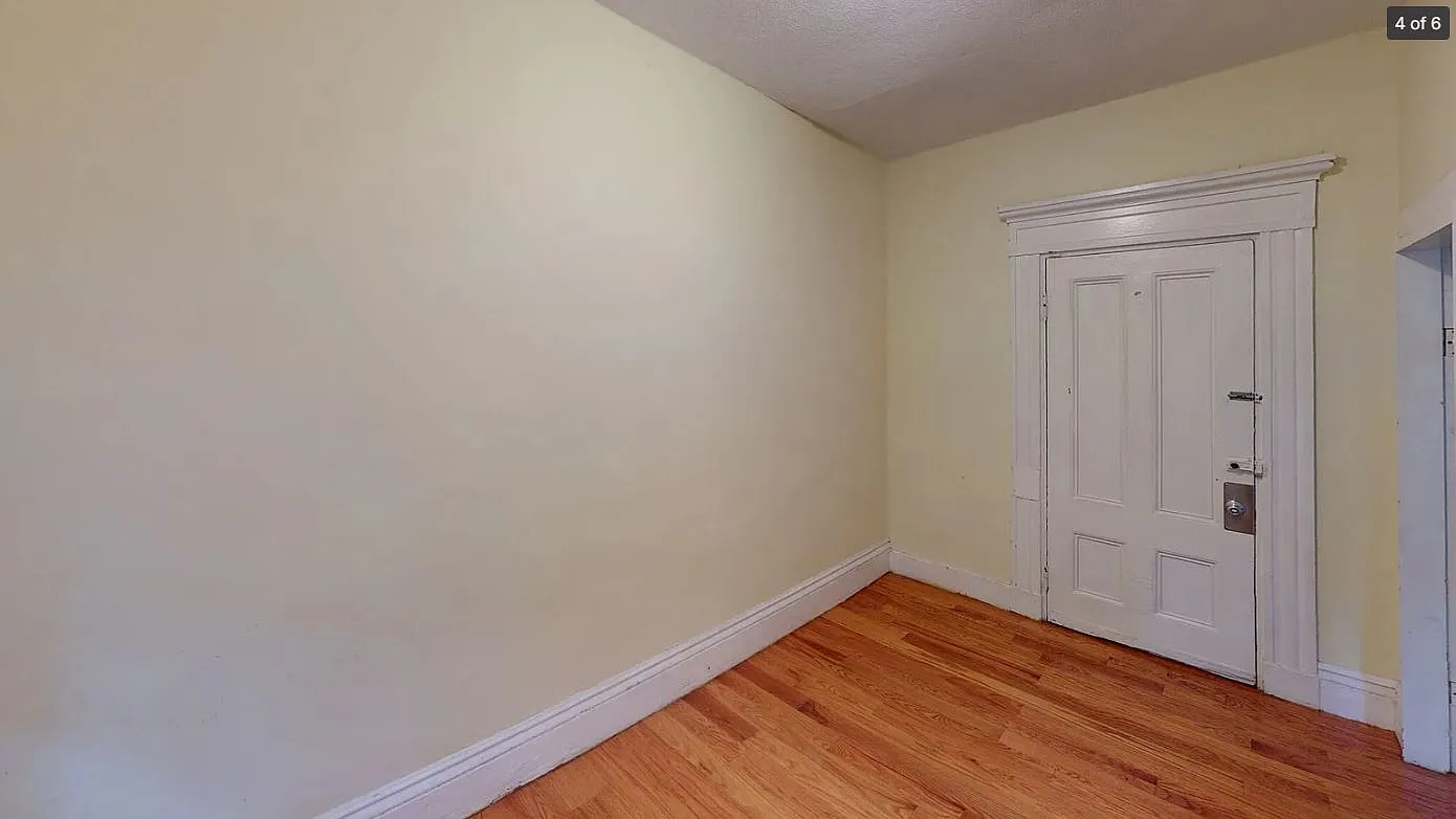 35 Dwight Street - 2 — Photo 2