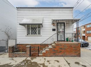 5915 Jefferson St, West New York, NJ 07093
