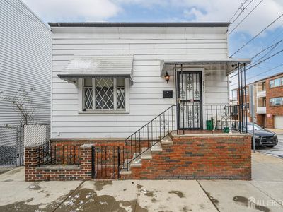 5915 Jefferson St, West New York, NJ, 07093