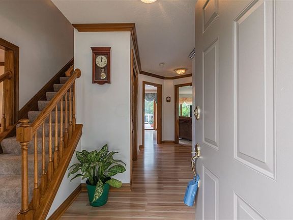 3rd image of 4182 Maystar Way