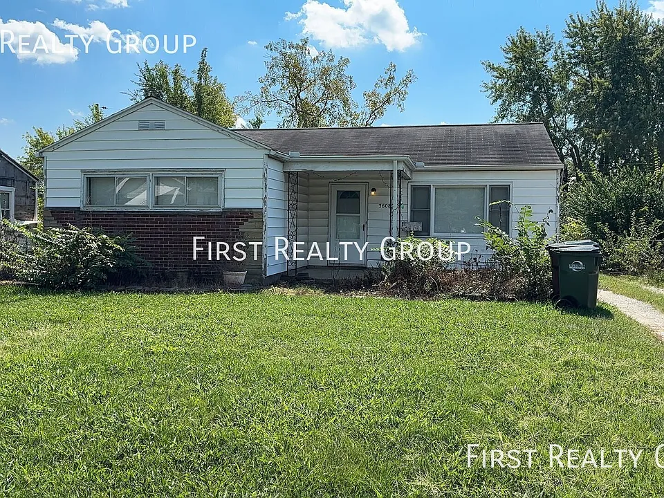3608 W Siebenthaler Ave