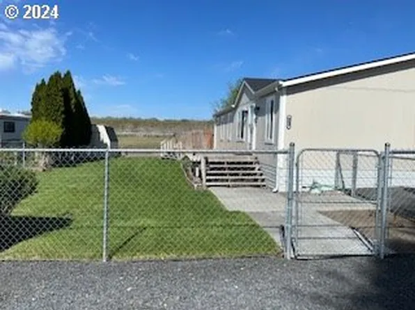 82276 Hat Rock Rd Unit 23, Hermiston, OR 97838