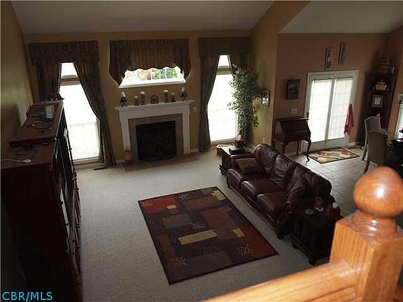 3rd image of 4691 Houston Pond Dr