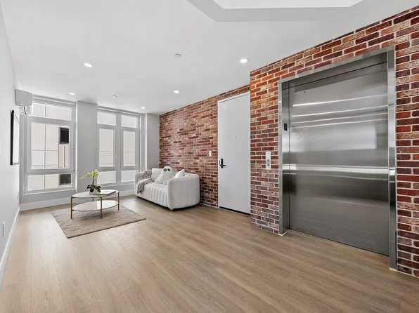 31 Brighton 2 Pl Floor 1, Brooklyn, NY 11235