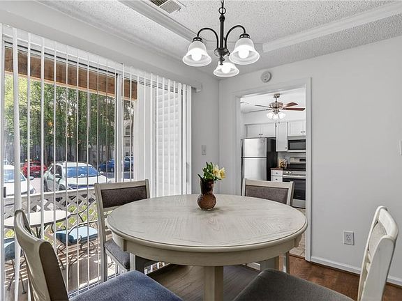 3rd image of 708 Inlet Quay APT B