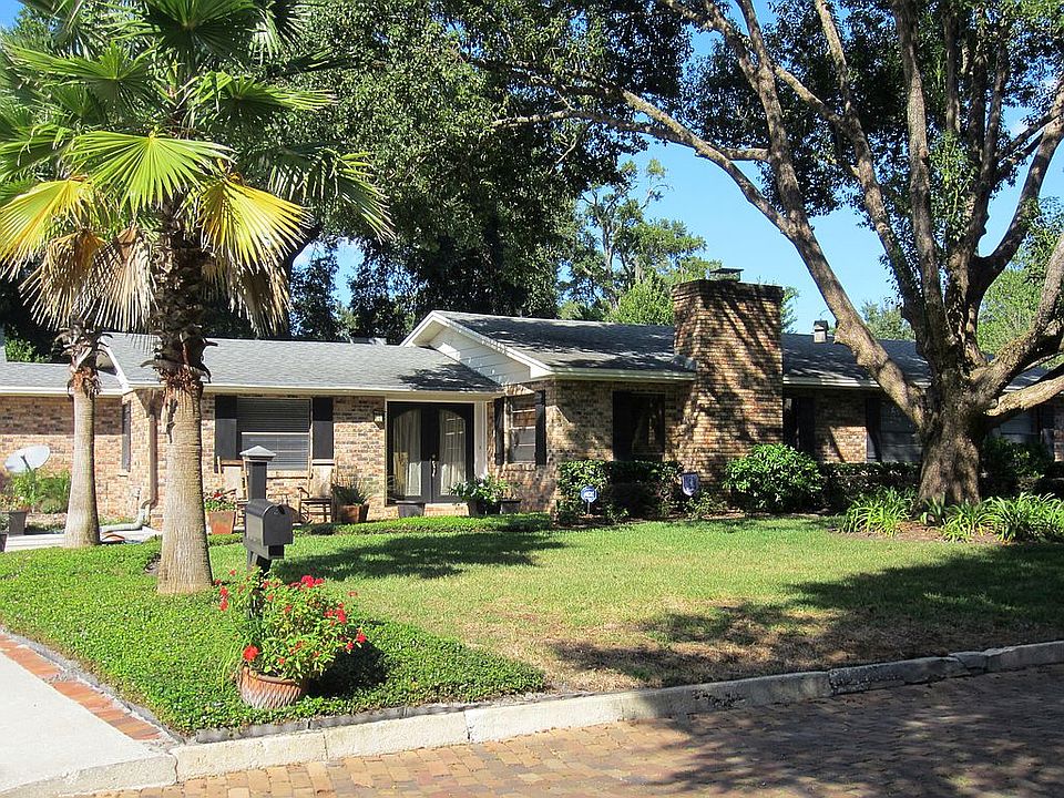 1st image of 151 E Rockwood Way