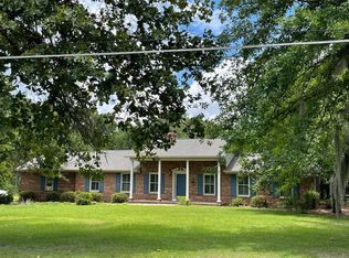 112 Swann Lake Rd, Hazlehurst, GA 31539