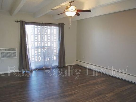 4th image of 1912 S University Blvd #301