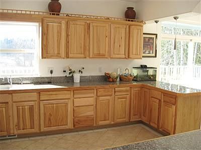 Tile floors/granite Ctops!