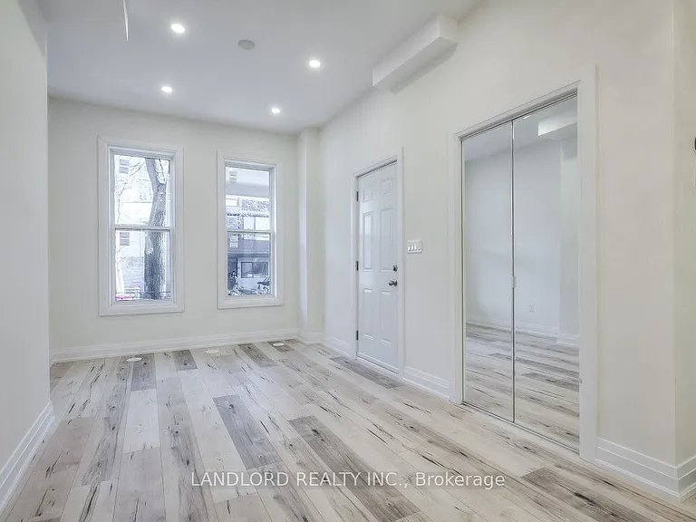 100 Massey St #MAIN BSMT — Photo 7