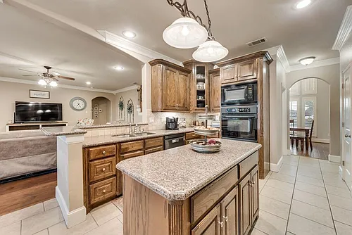 18176 Langford Ln Photo 1