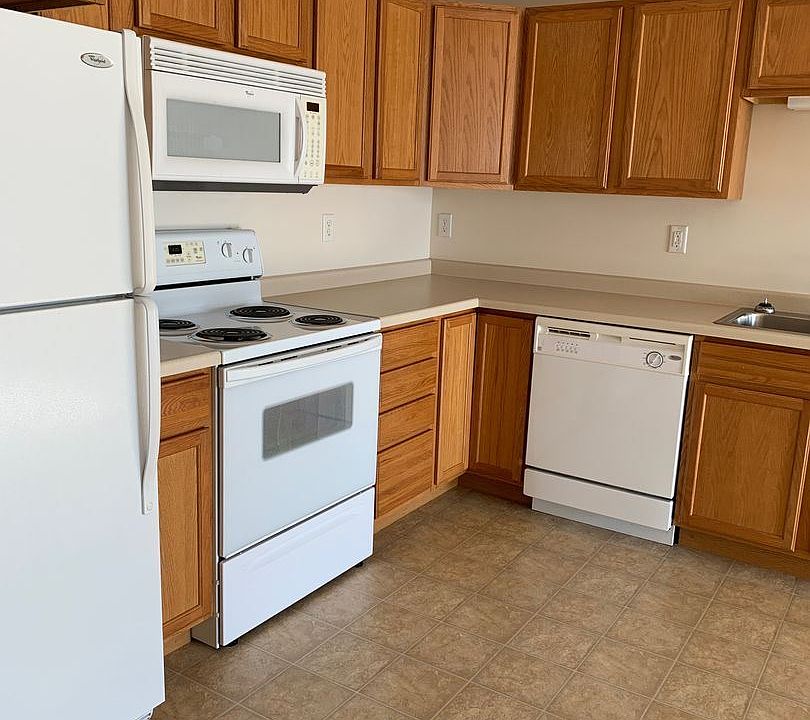 1st image of 4415 Calico Dr S APT 303