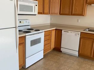4415 Calico Dr S APT 303, Fargo, ND 58104