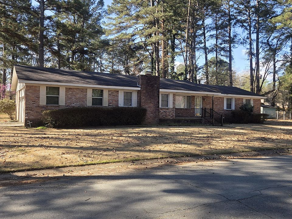 1st image of 1409 Randall Dr