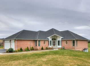 2797 Big Valley Dr, Draper, VA 24324
