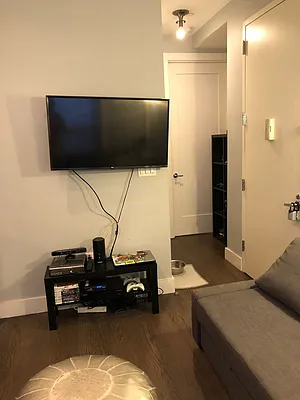 Rented by Tapiro Realty | media 14