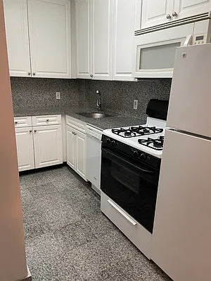 Rented by JMG Properties | media 5