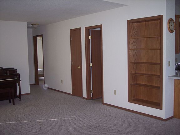 Built-In Book Shelves in Living Room
