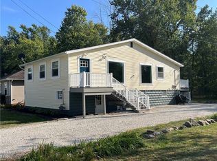 592 Twilight Trl, Chippewa Lake, OH 44215