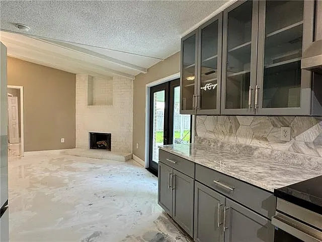 5128 Eden Roc Dr — Photo 8