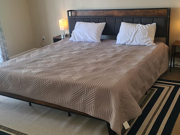 new king bed, mattress, nightstands, lights, bedding