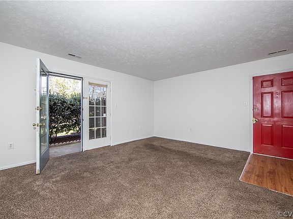 4th image of 7710 Flannagan Ct #902