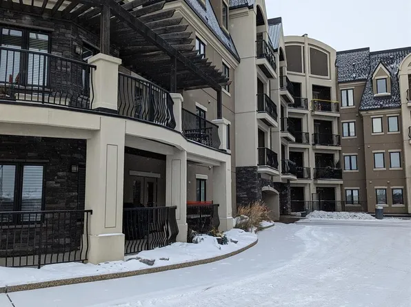 6083 Maynard Way NW #225, Edmonton, AB T6R 0S5
