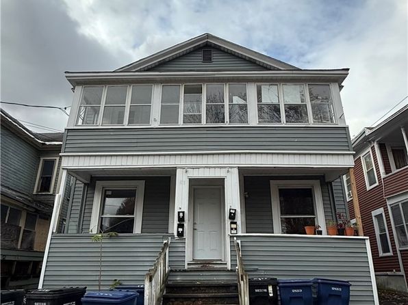 221.5 Lakeview Ave #1E