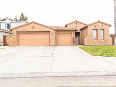 932 Carson Ave, Clovis, CA, 93611