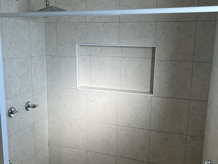 5005 San Francisco Ave — Photo 13