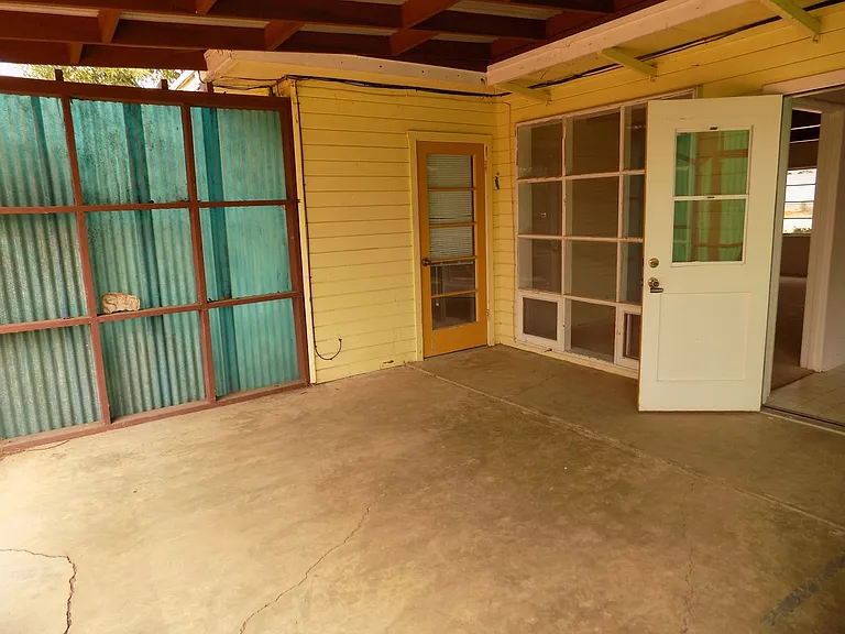 2537 Greta Pl — Photo 14