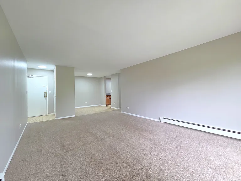 1473 N Winslowe Dr #202 — Photo 6