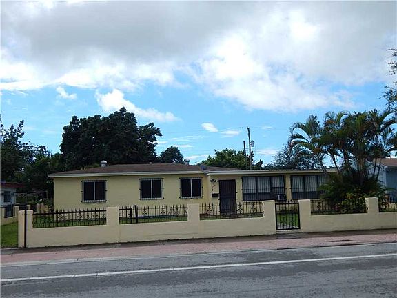 3rd image of 1530 NW 131st St