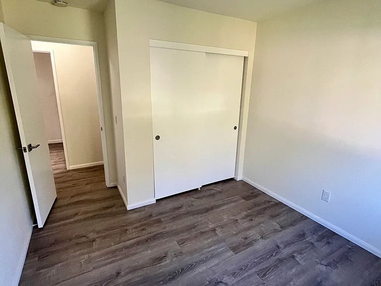 2112 E Vista Way #27 — Photo 21