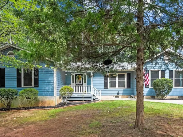 1125 Wedgewood Ln, Durham, NC 27713